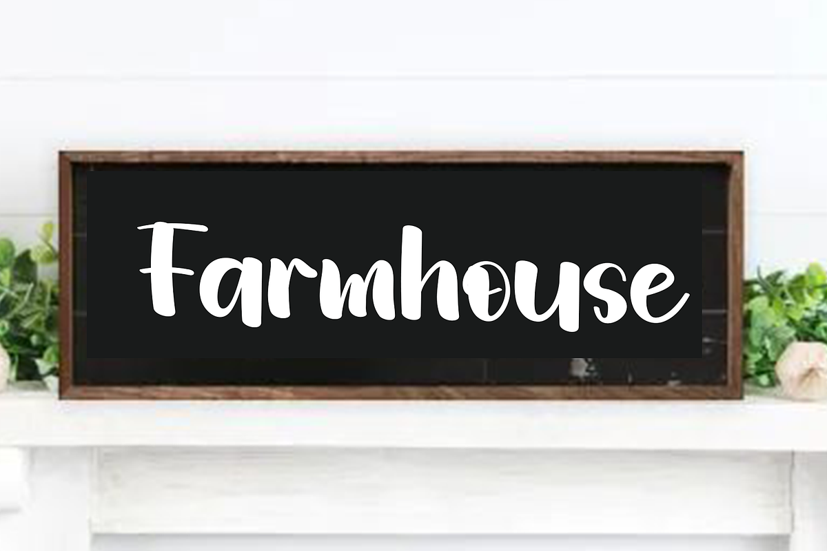 Welcome Witches, a Handwritten Font by InermediaSTUDIO (Photo 2 of 8)