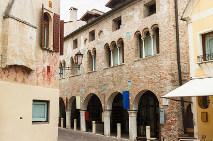 Romantic medieval towns of Italy, Old charming streets of Treviso, an Architecture Photo by Bepslabor