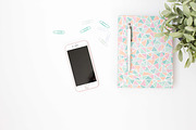 Mint & Pink Styled Stock Photos, a Business Photo by Pixels & Design (Thumbnail 5 of 8)