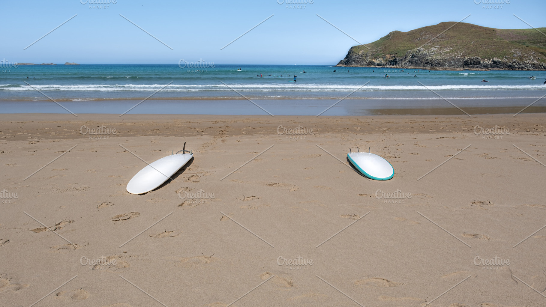 Surf board on the sand on the beach, a Sports & Recreation Photo by Joe McUbed