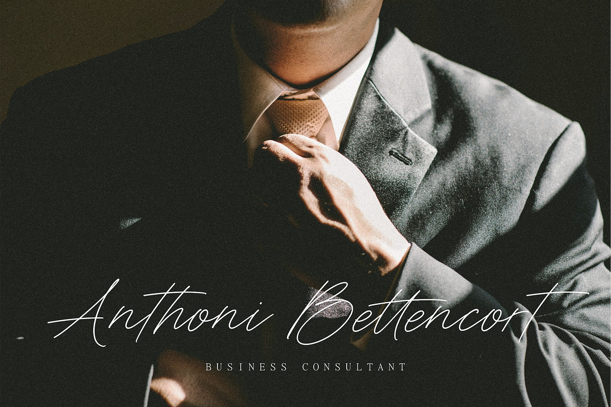 Signature Forest - Script Font, a Script Font by Letterative Studio (Photo 3 of 7)