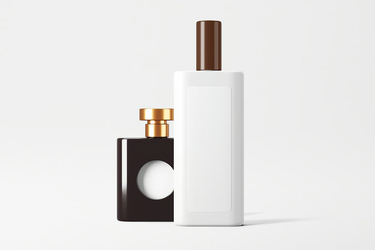 Cosmetics Mockup, a Product Mockup by zpackcreative (Photo 2 of 4)