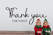 Santa Dreaming, a Handwritten Font by InermediaSTUDIO (Thumbnail 7 of 8)