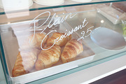 Croissant at cafe, a Food & Drink Photo by mutita.narkmuang (Thumbnail 1 of 2)