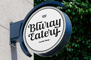 Skinno — A Variable Script Typeface, a Script Font by Skinny Type (Thumbnail 3 of 10)