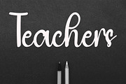 Sunday Vacation, a Handwritten Font by InermediaSTUDIO (Thumbnail 4 of 7)
