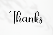 Family Signature, a Handwritten Font by InermediaSTUDIO (Thumbnail 5 of 8)