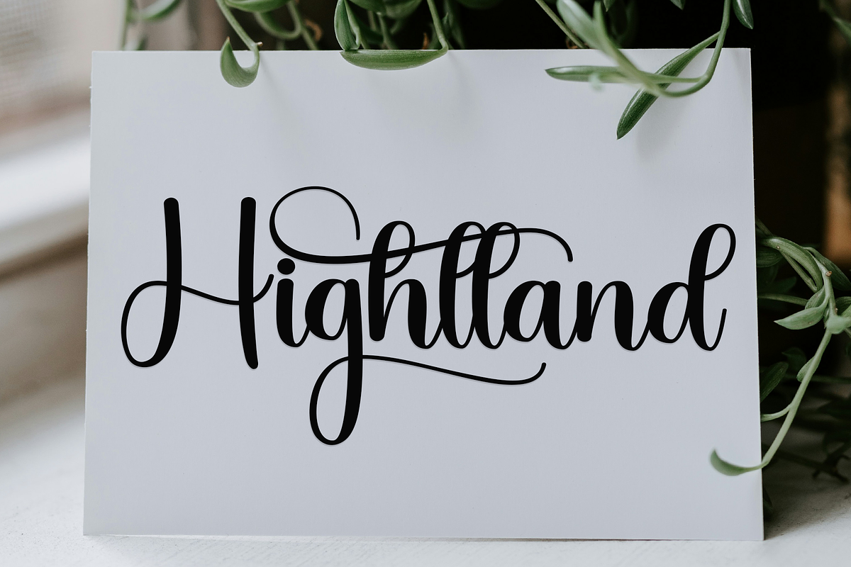 Autumn Signature, a Handwritten Font by FreshTypeINK (Photo 5 of 8)
