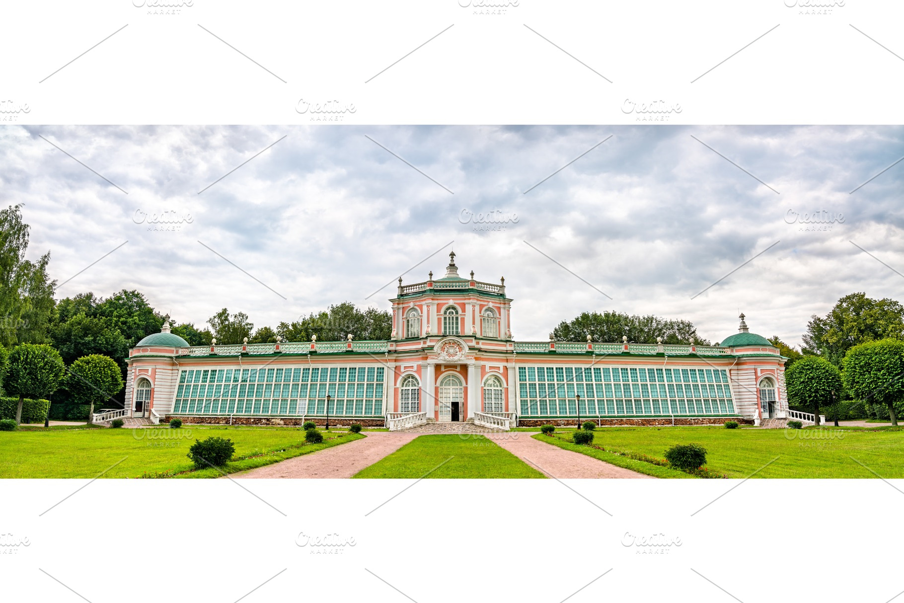 Orangerie at Kuskovo Park in Moscow, an Architecture Photo by Leonid Andronov