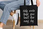 Flesmingo, a Handwritten Font by Integritype Studio (Thumbnail 8 of 15)