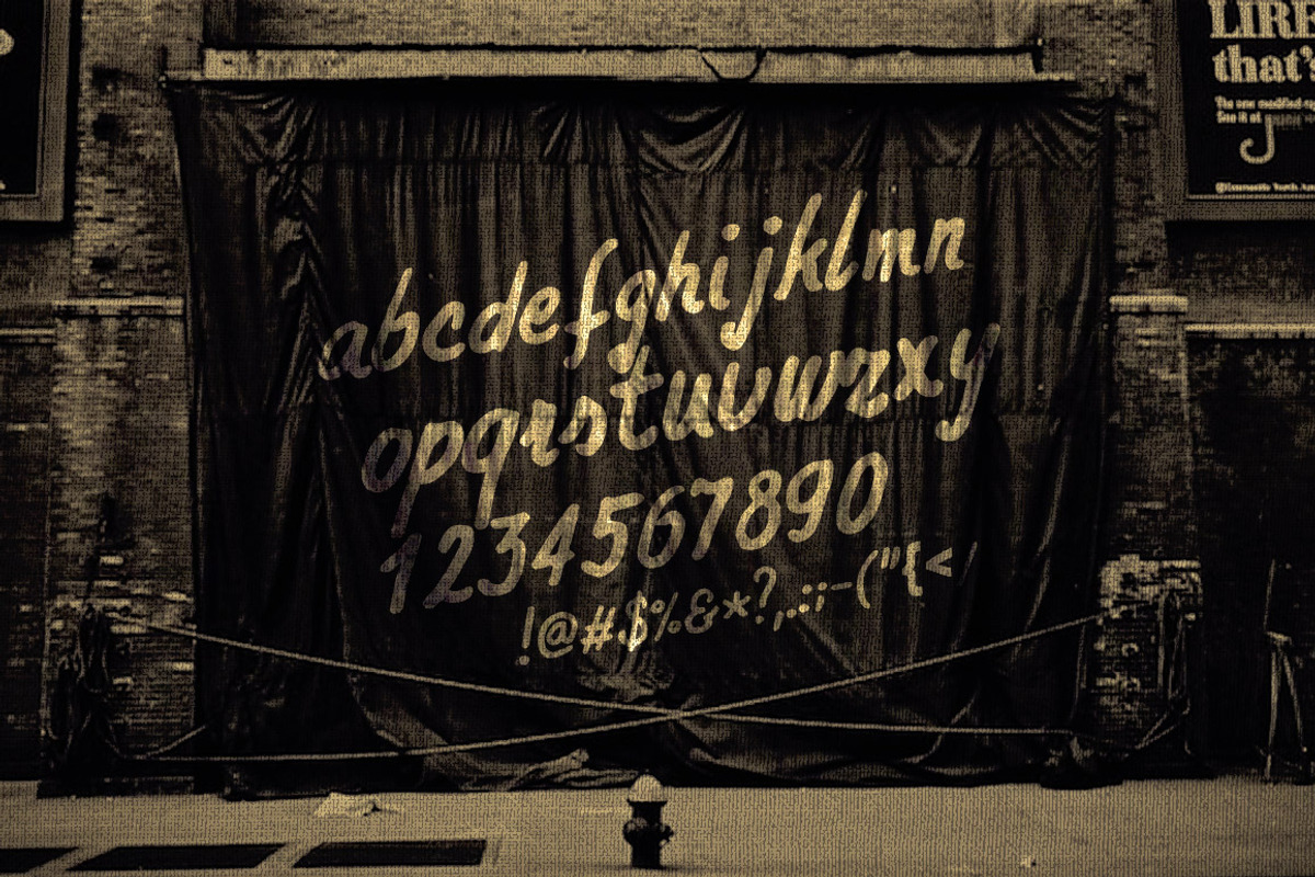 Think Happy Custom Font preview 3