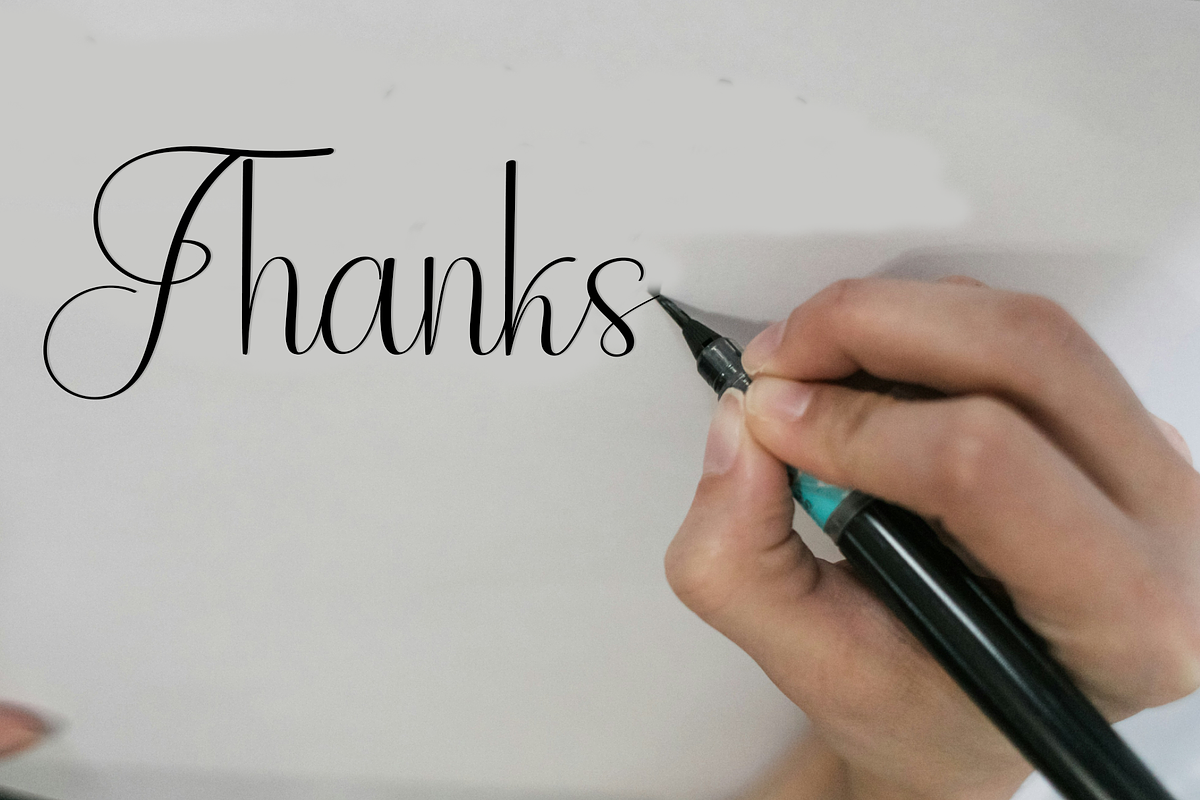 BeautySweet, a Handwritten Font by InermediaSTUDIO (Photo 8 of 8)