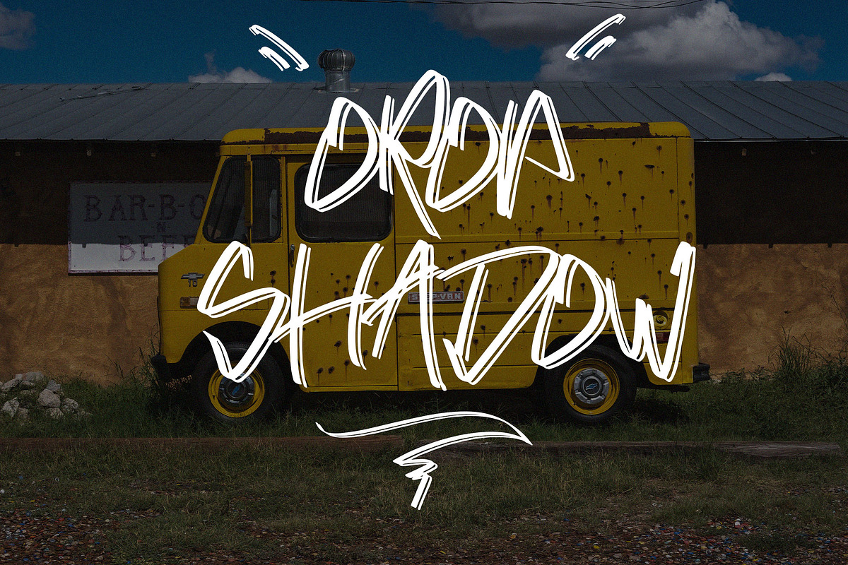 DROPRESS - Graffiti Font, a Symbol Font by NTC Graphic (Photo 4 of 9)