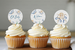 Circle Topper Mockup, Blank Cupcake