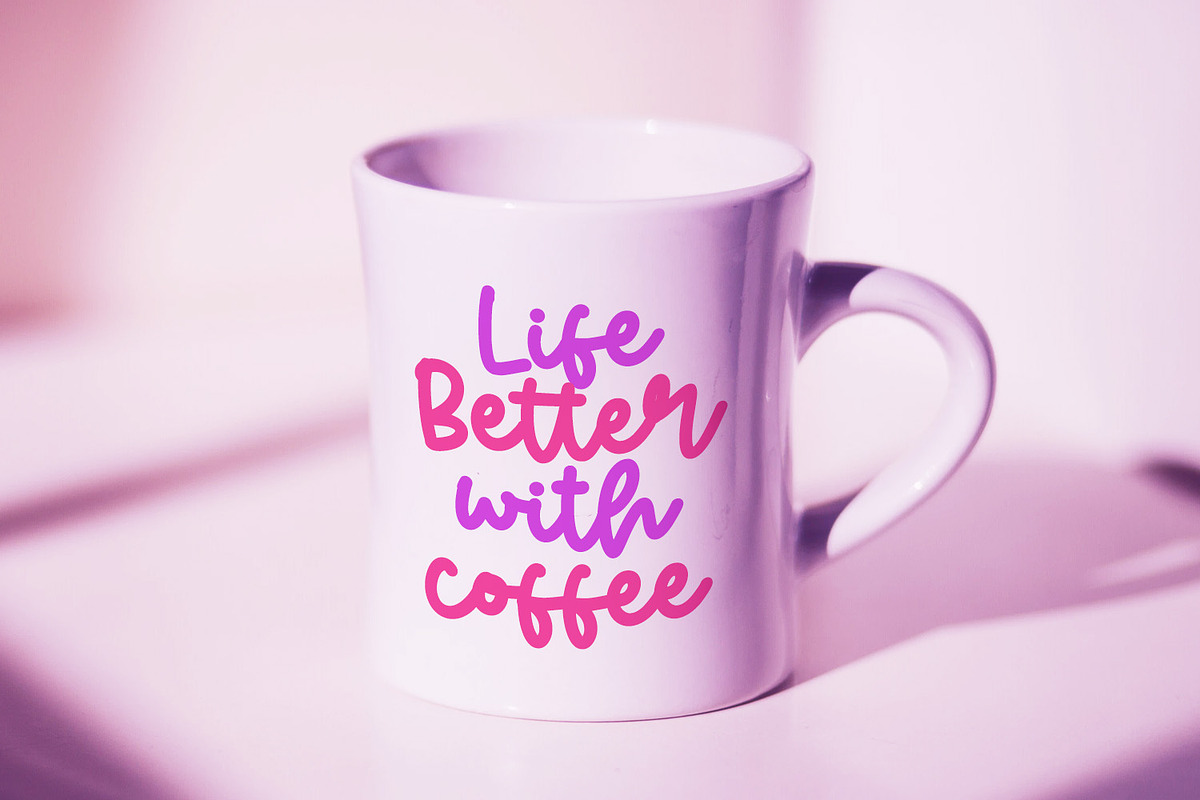 Cute Oneself, a Handwritten Font by yumnatype (Photo 5 of 10)