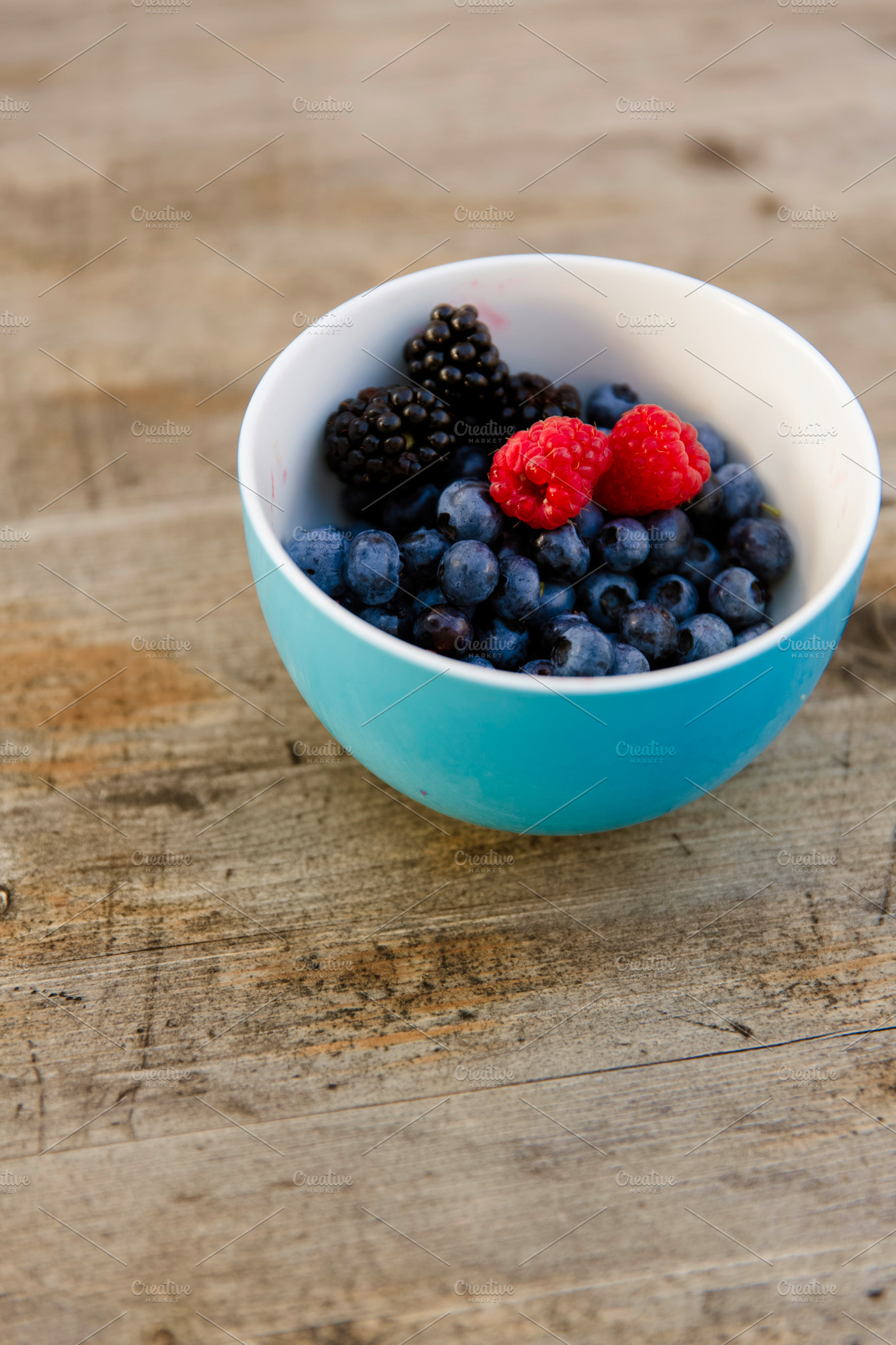 Blueberry Containing Vaccinium Myrtillus Blueberry And Blackberry