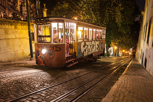 Special tram, Miradouro SaoPedro, a Photo by saiko3p