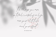 De Hudson, a Script Font by vuuuds (Thumbnail 8 of 14)