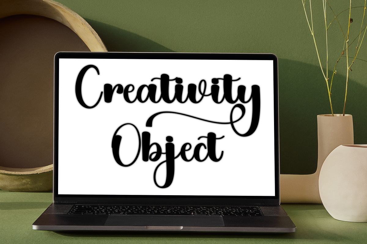 Looking, a Handwritten Font by InermediaSTUDIO (Photo 7 of 7)
