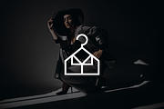 Minimalist Modern Fashion Logo, a Branding & Logo Template by Luxury Logos (Thumbnail 2 of 4)