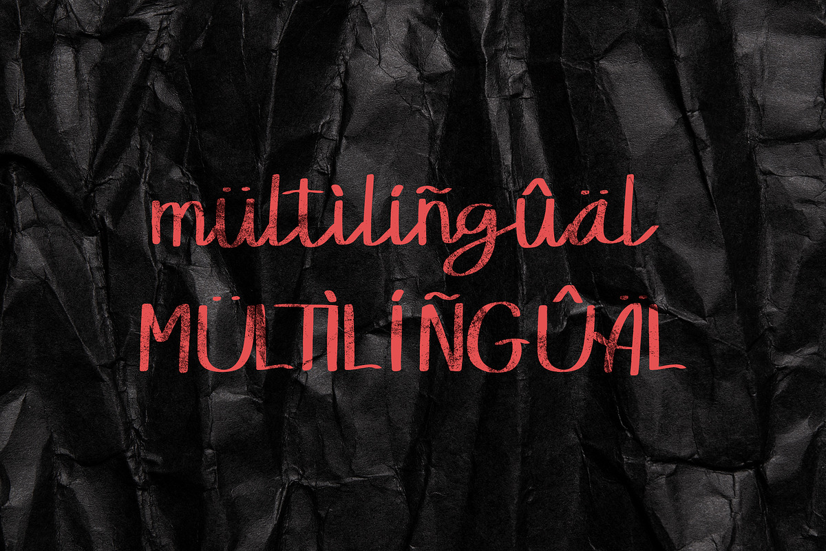 Colback Script Font, a Script Font by Dawnside Graphic (Photo 4 of 8)
