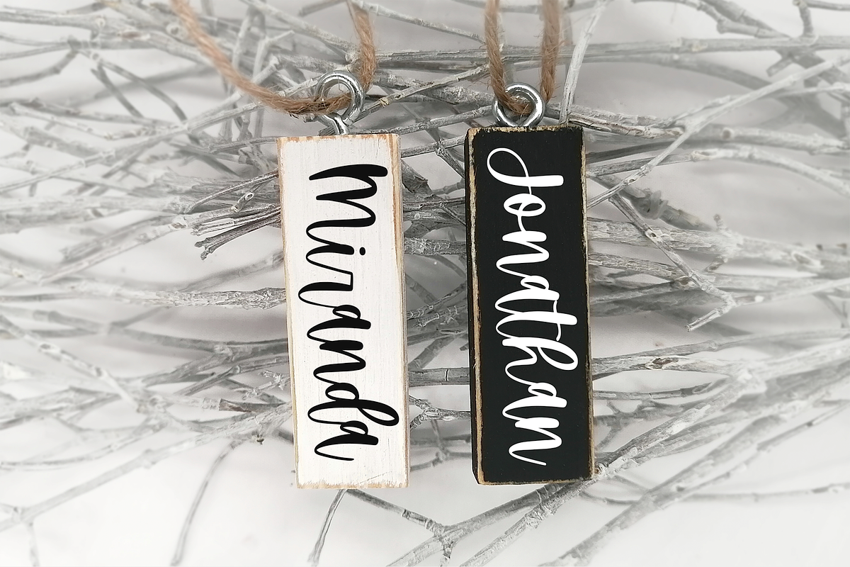 Fashionably Late | Script Font preview 8