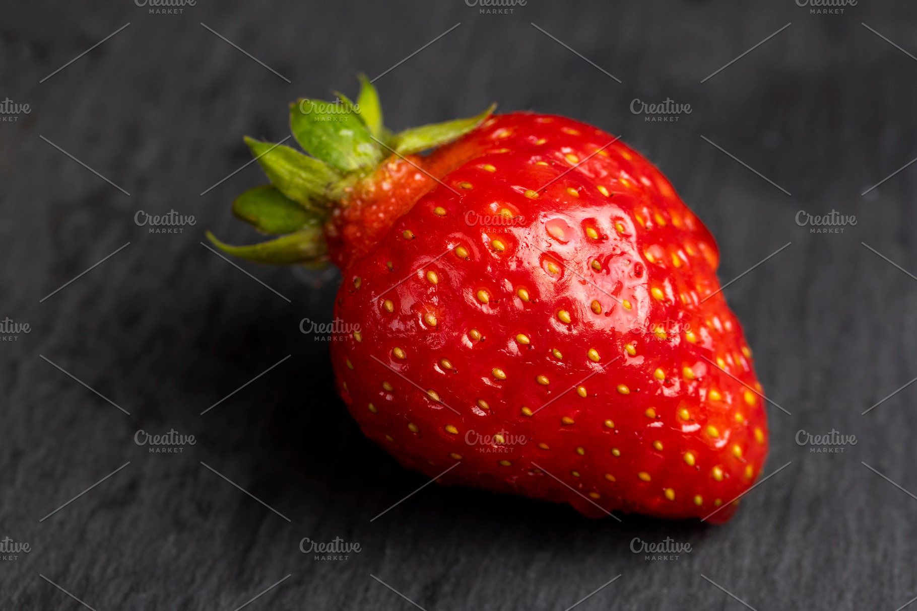 clean washed ripe red strawberries during cooking, a Photo by MyPhotos