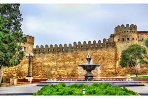 Fountain in Sabir park of Baku, an Architecture Photo by Leonid Andronov