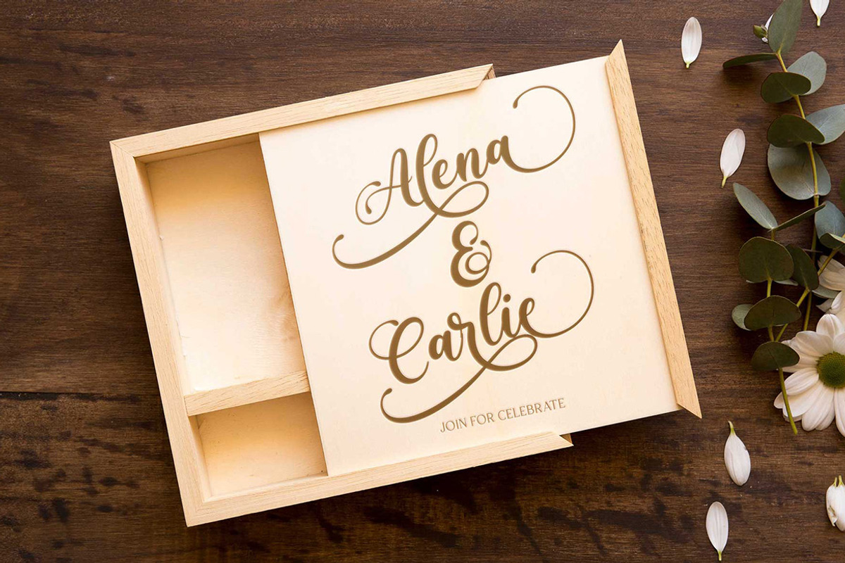 Babylone | Modern Calligraphy, a Script Font by Almeera Std (Photo 7 of 11)