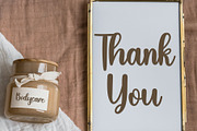 Simply, a Script Font by FreshTypeINK (Thumbnail 5 of 8)