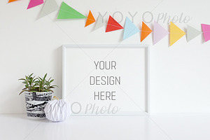 Photo Frame Mock Up Landscape 8x10