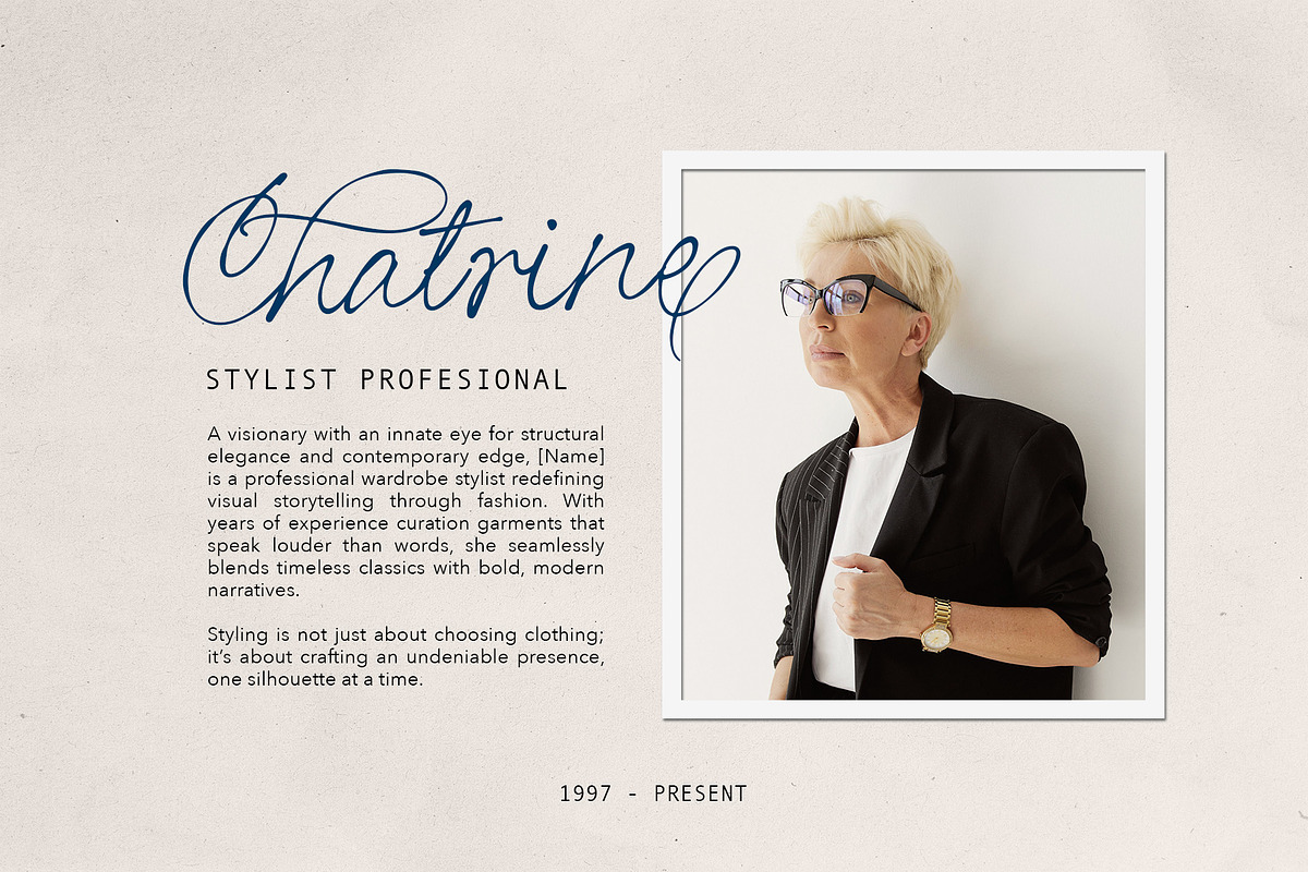Thirty Pages - Handwritten Script, a Script Font by Sarid Ezra (Photo 3 of 9)