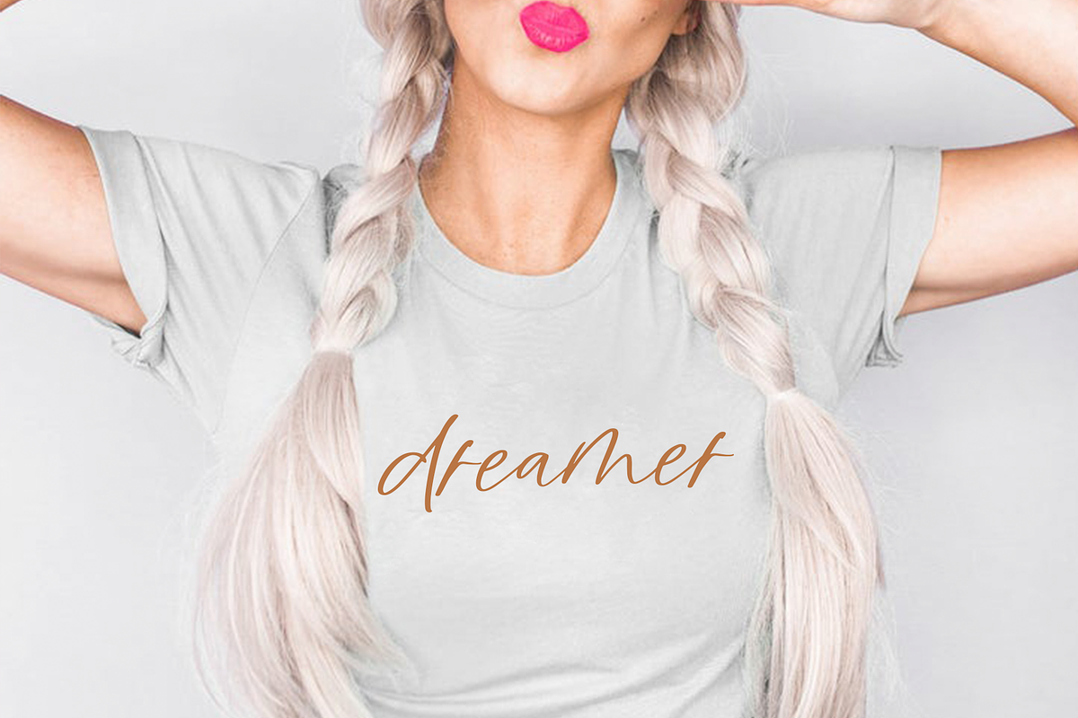 Marigold | Handwritten Script Font, a Script Font by KA Designs (Photo 11 of 14)