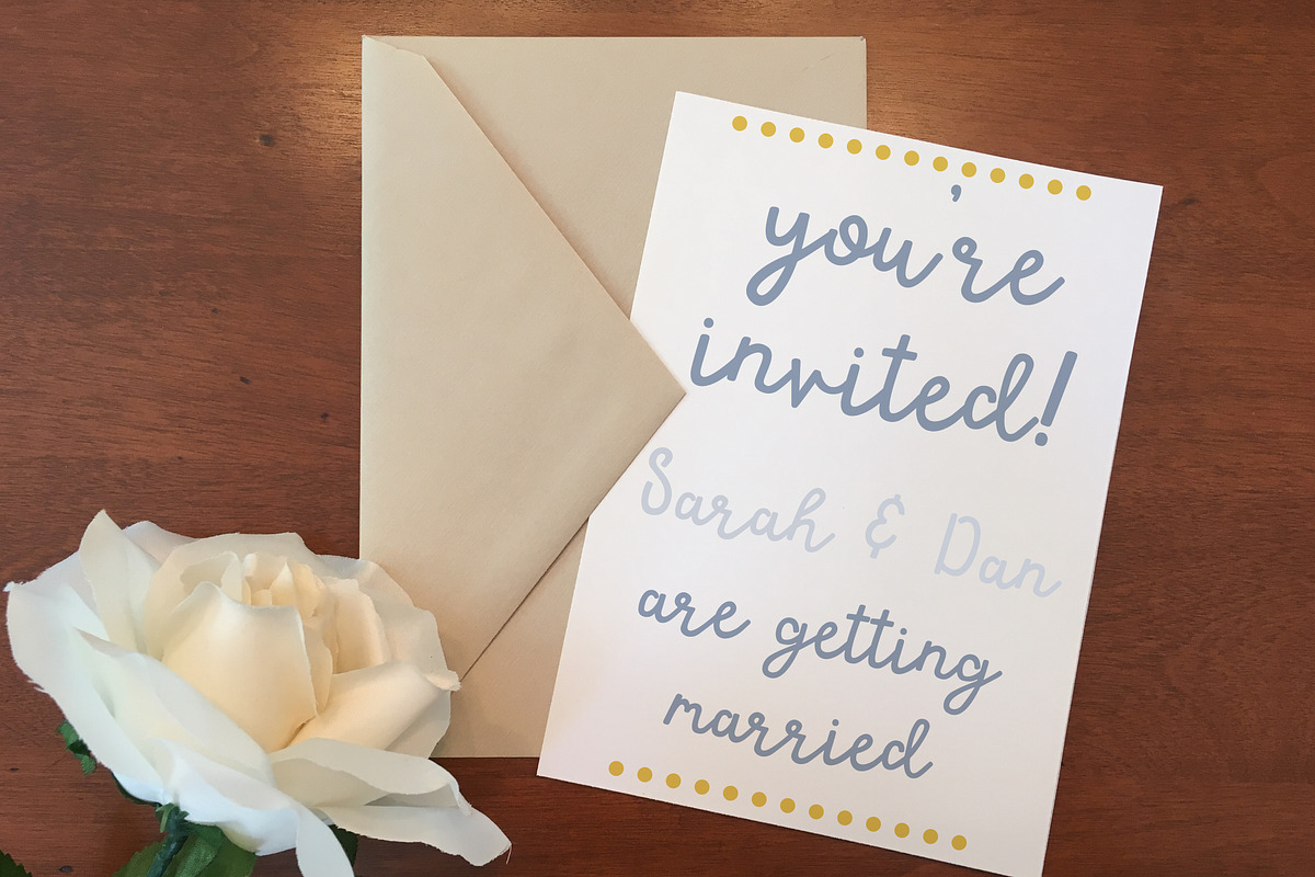 Happy Dance Monoline Script Font preview 4