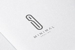 Minimal Line Initial Letter I Logo