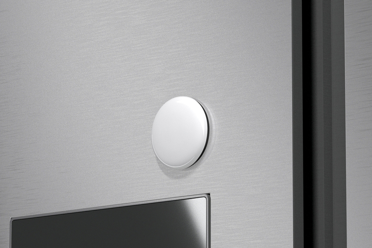 White Round Fridge Magnet 3D Model, an Object 3D Model by rebrandy (Photo 5 of 9)