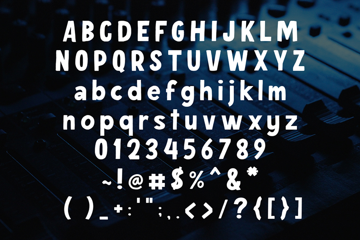 Youlit – Bold Strong Sans Serif Font, a Sans Serif Font by Konstantine Studio (Photo 5 of 5)