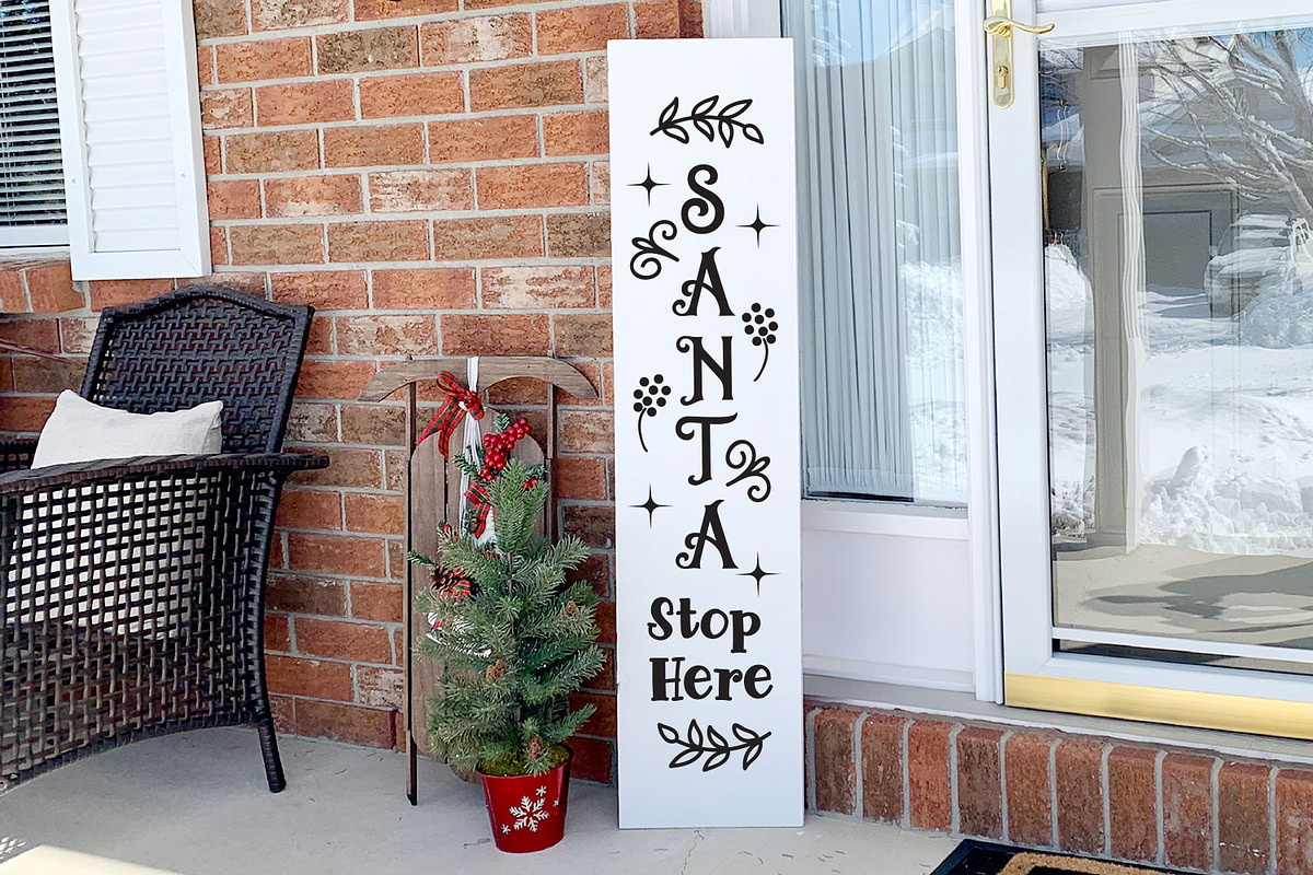 Christmas Porch Sign SVG Bundle, an Illustration by Dasagani (Photo 8 of 12)
