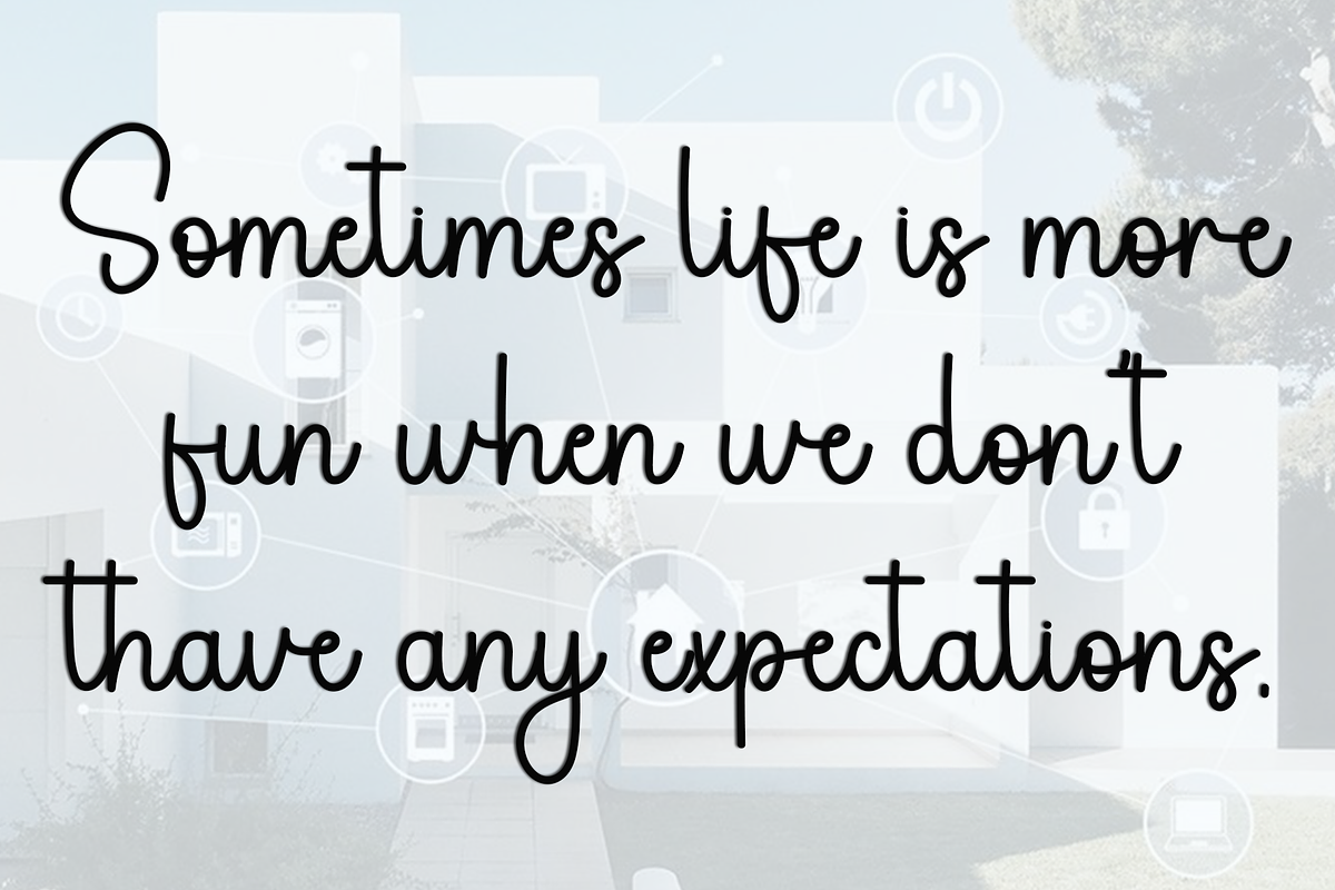 Thanksgiving, a Handwritten Font by InermediaSTUDIO (Photo 6 of 8)