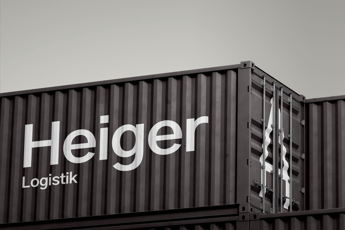 LINEAR GROTESK - Modern Font Family, a Sans Serif Font by Designova® (Photo 11 of 15)