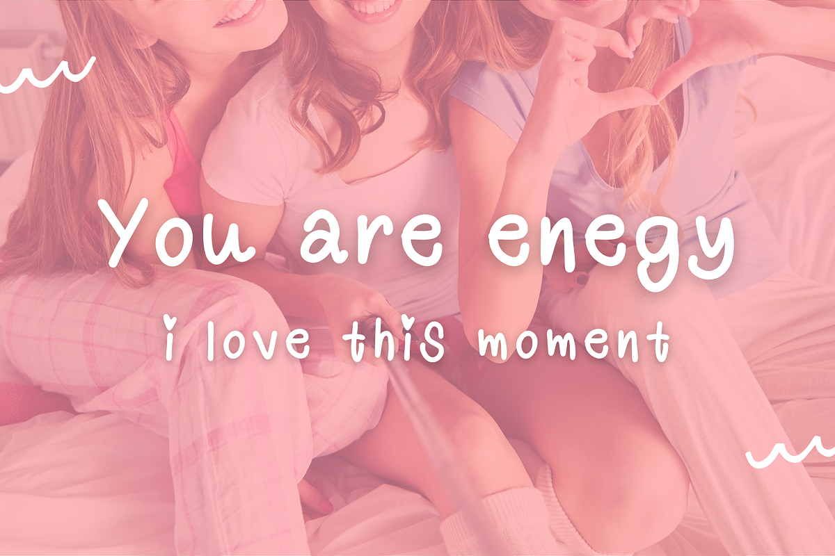 Jacinda - Cute Handwriting Font, a Handwritten Font by Kanink Studio (Photo 2 of 10)