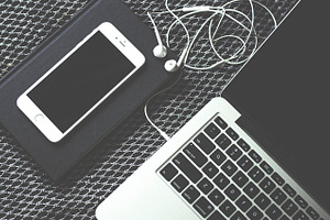 iPhone and Macbook Workspace