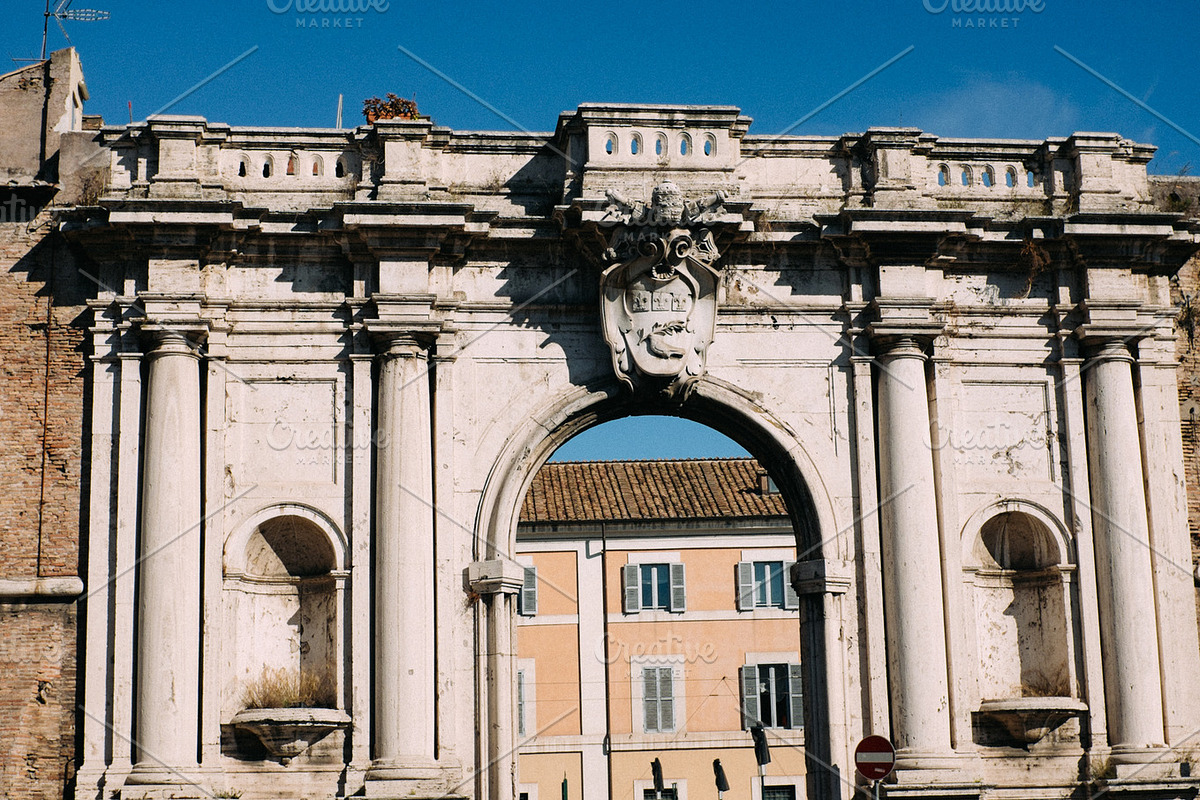 Roman Holiday – 100 HQ Photos, a Holiday Photo by Barn Images (Photo 2 of 7)