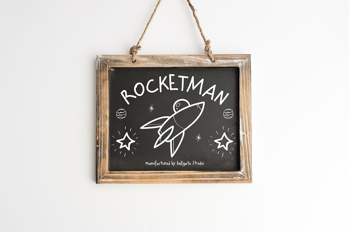 Planktoon Playful Font, a Handwritten Font by GRVS Studio (Photo 4 of 4)