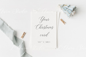 Holiday card mockup - 5x7'' psd, a Print Template by L'Aura Studio