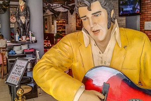 Elvis presley scuplture at bar, lagoa, portugal, an Arts & Entertainment Photo by DanFLCreativo