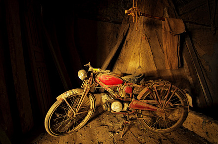 classic Moto Guzzi Hispania, a Transportation Photo by Genaro Diaz photographs
