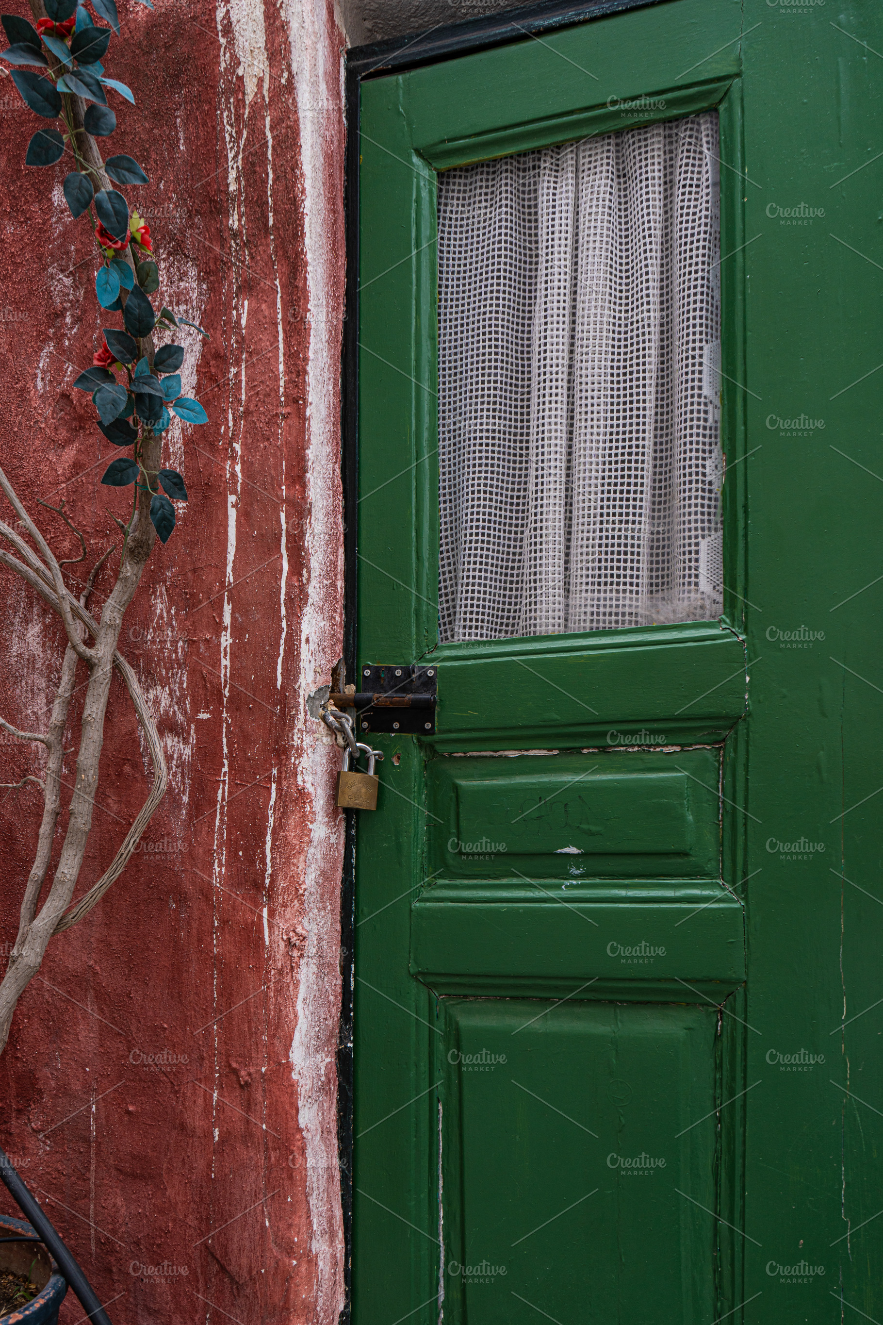 Narrow streets of Anafiotika area in ancient Athens, an Architecture Photo by Anna Bogush