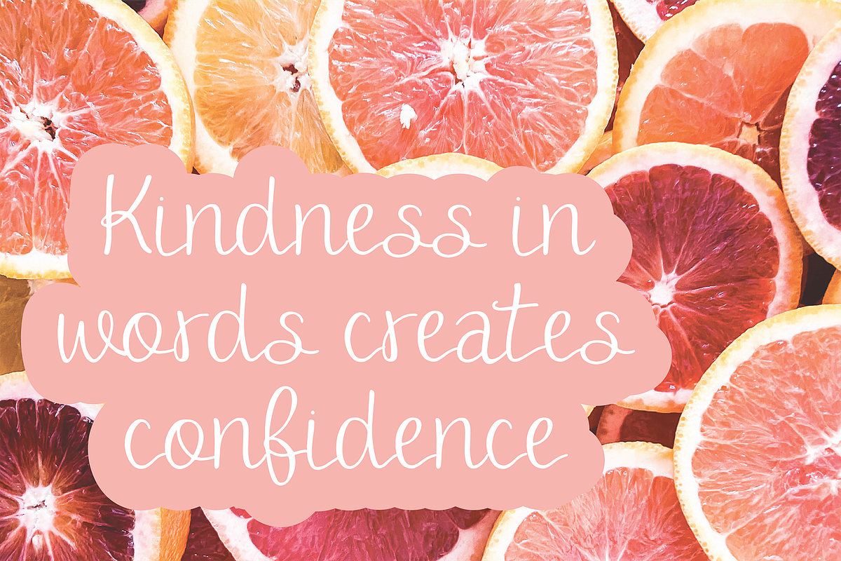 ASPYN a Feminine Script Font preview 5