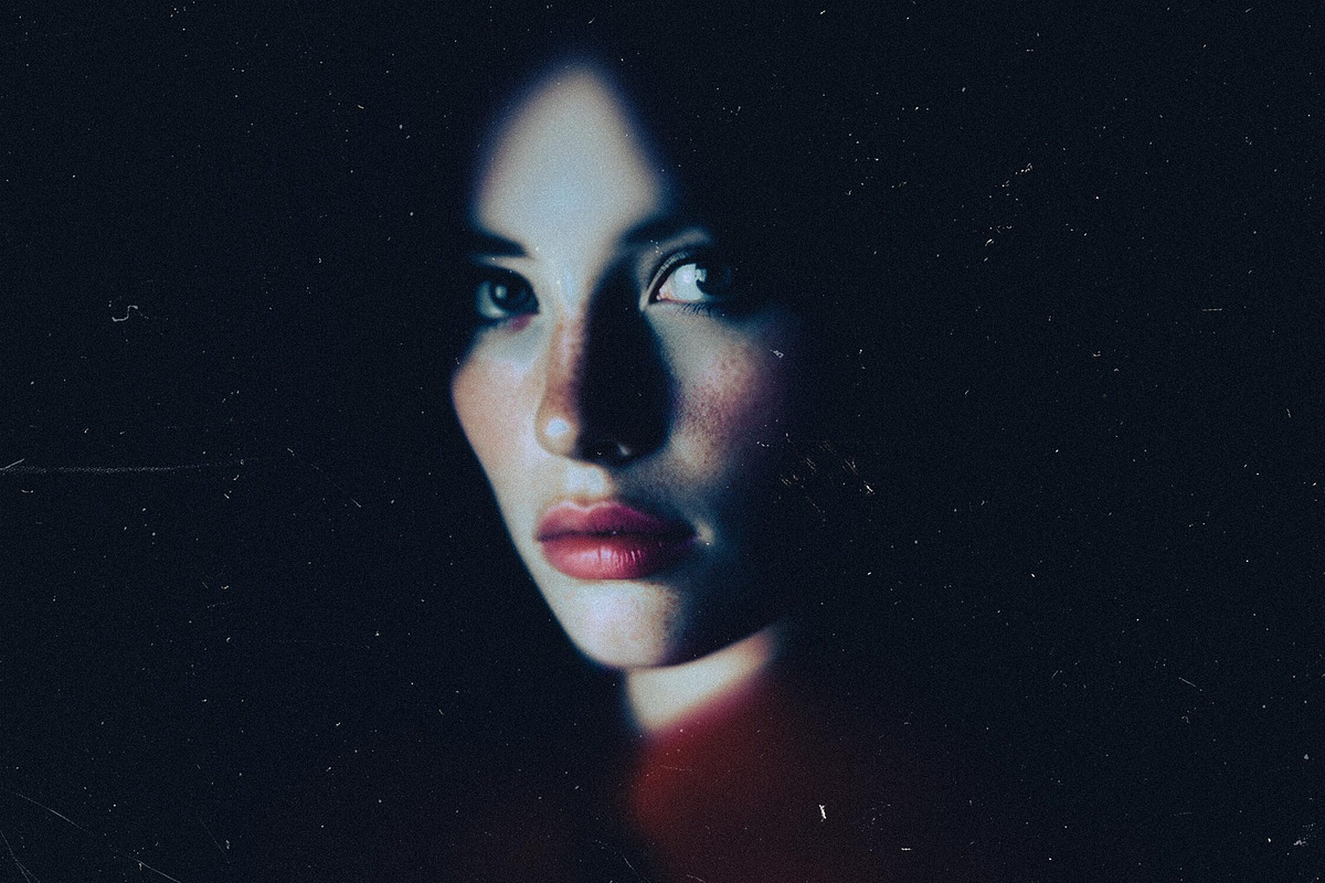Cinematic Focus Photo Effect, a Layer Style Add-On by Design Squad